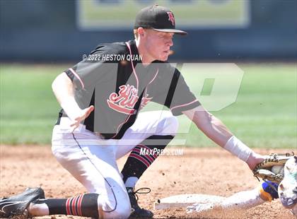 Thumbnail 3 in Palos Verdes vs. Bishop Amat (Diamond National Classic) photogallery.