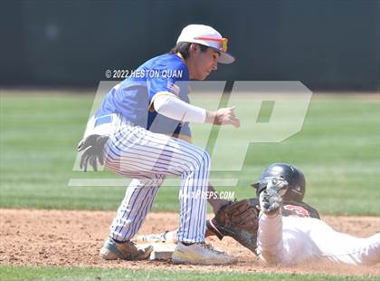 Thumbnail 3 in Palos Verdes vs. Bishop Amat (Diamond National Classic) photogallery.