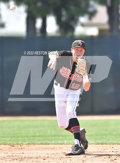 Thumbnail 3 in Palos Verdes vs. Bishop Amat (Diamond National Classic) photogallery.