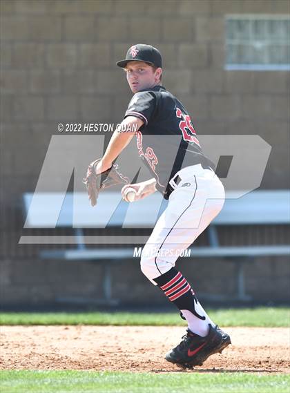 Thumbnail 3 in Palos Verdes vs. Bishop Amat (Diamond National Classic) photogallery.