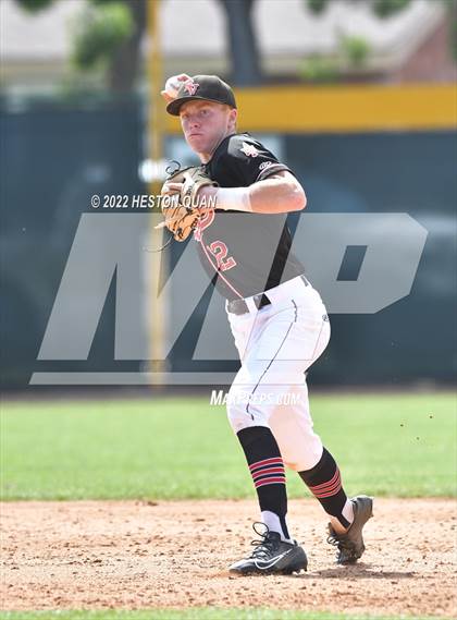 Thumbnail 3 in Palos Verdes vs. Bishop Amat (Diamond National Classic) photogallery.