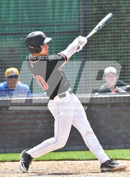 Thumbnail 3 in Palos Verdes vs. Bishop Amat (Diamond National Classic) photogallery.