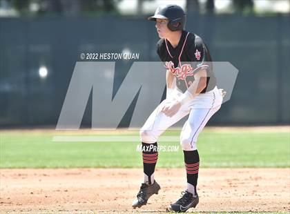 Thumbnail 3 in Palos Verdes vs. Bishop Amat (Diamond National Classic) photogallery.