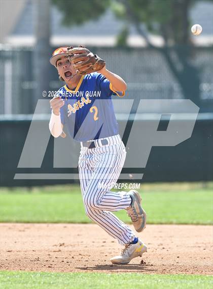 Thumbnail 1 in Palos Verdes vs. Bishop Amat (Diamond National Classic) photogallery.