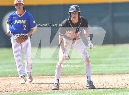 Thumbnail 3 in Palos Verdes vs. Bishop Amat (Diamond National Classic) photogallery.