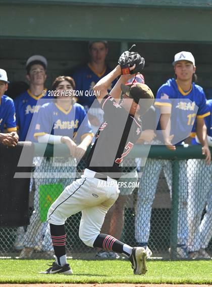 Thumbnail 3 in Palos Verdes vs. Bishop Amat (Diamond National Classic) photogallery.