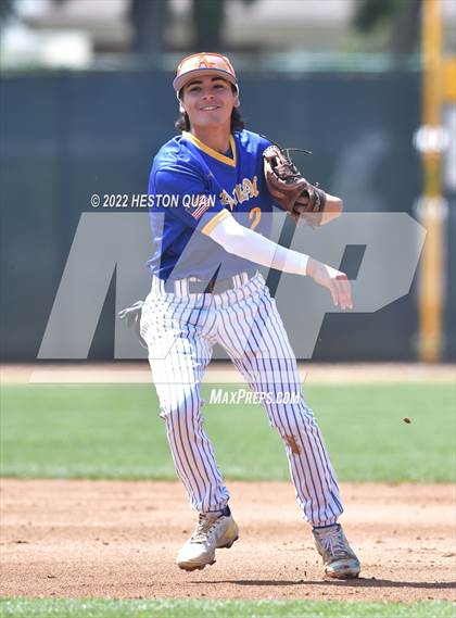 Thumbnail 3 in Palos Verdes vs. Bishop Amat (Diamond National Classic) photogallery.