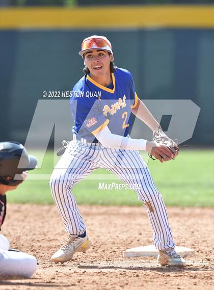 Thumbnail 3 in Palos Verdes vs. Bishop Amat (Diamond National Classic) photogallery.