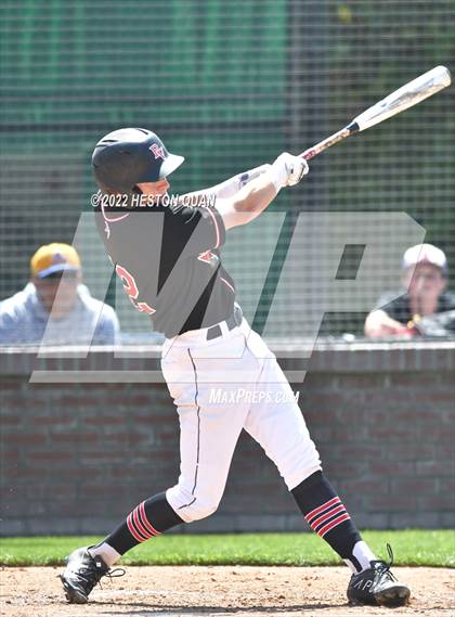 Thumbnail 2 in Palos Verdes vs. Bishop Amat (Diamond National Classic) photogallery.