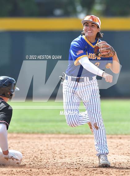 Thumbnail 1 in Palos Verdes vs. Bishop Amat (Diamond National Classic) photogallery.