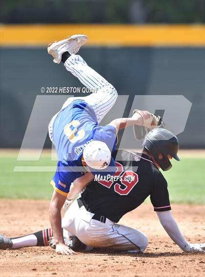 Thumbnail 1 in Palos Verdes vs. Bishop Amat (Diamond National Classic) photogallery.