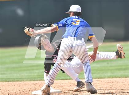 Thumbnail 3 in Palos Verdes vs. Bishop Amat (Diamond National Classic) photogallery.