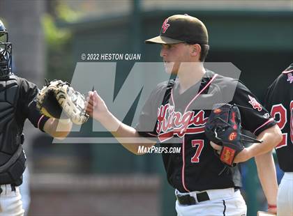 Thumbnail 2 in Palos Verdes vs. Bishop Amat (Diamond National Classic) photogallery.
