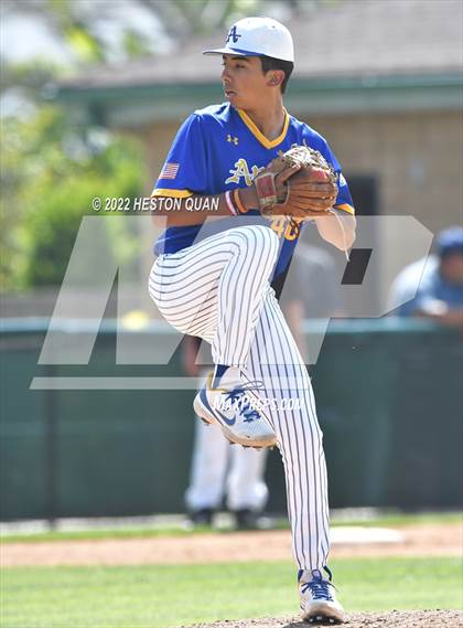 Thumbnail 1 in Palos Verdes vs. Bishop Amat (Diamond National Classic) photogallery.