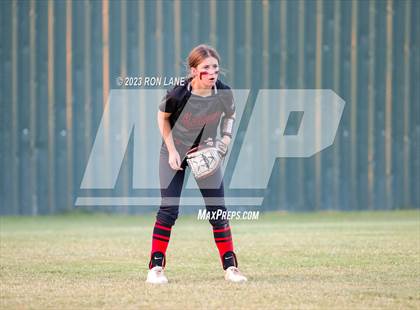 Thumbnail 1 in Ponca City @ Mustang photogallery.