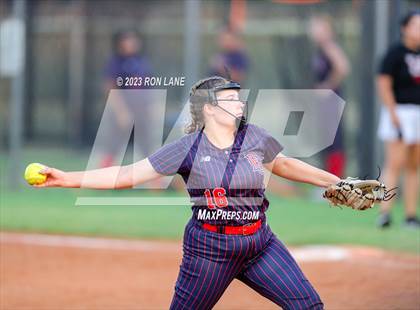 Thumbnail 1 in Ponca City @ Mustang photogallery.