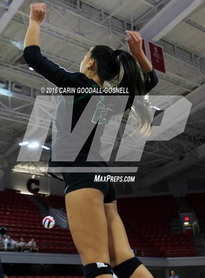 Thumbnail 2 in Green Hope vs. Ronald Reagan (NCHSAA 4A Final) photogallery.