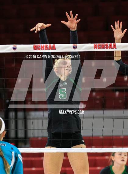 Thumbnail 3 in Green Hope vs. Ronald Reagan (NCHSAA 4A Final) photogallery.