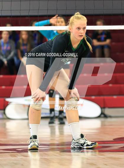 Thumbnail 1 in Green Hope vs. Ronald Reagan (NCHSAA 4A Final) photogallery.