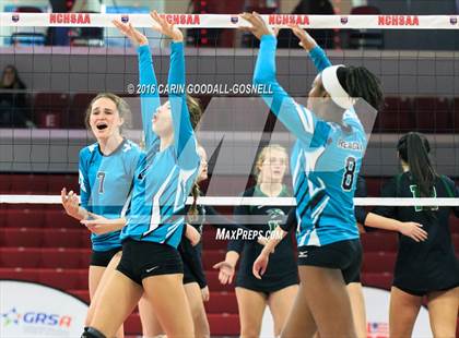 Thumbnail 3 in Green Hope vs. Ronald Reagan (NCHSAA 4A Final) photogallery.