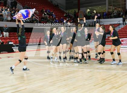 Thumbnail 2 in Green Hope vs. Ronald Reagan (NCHSAA 4A Final) photogallery.