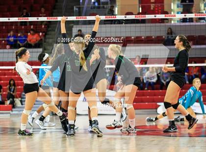 Thumbnail 2 in Green Hope vs. Ronald Reagan (NCHSAA 4A Final) photogallery.