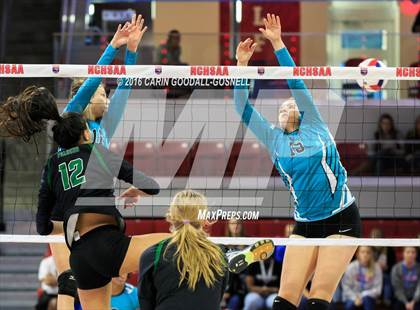 Thumbnail 3 in Green Hope vs. Ronald Reagan (NCHSAA 4A Final) photogallery.