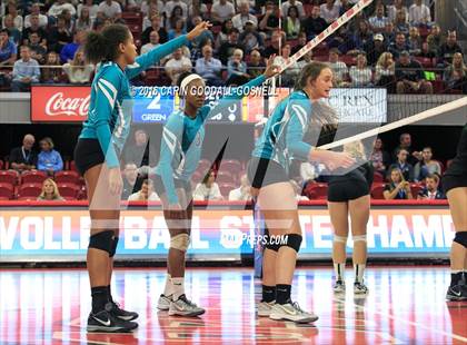 Thumbnail 1 in Green Hope vs. Ronald Reagan (NCHSAA 4A Final) photogallery.
