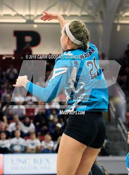 Thumbnail 2 in Green Hope vs. Ronald Reagan (NCHSAA 4A Final) photogallery.