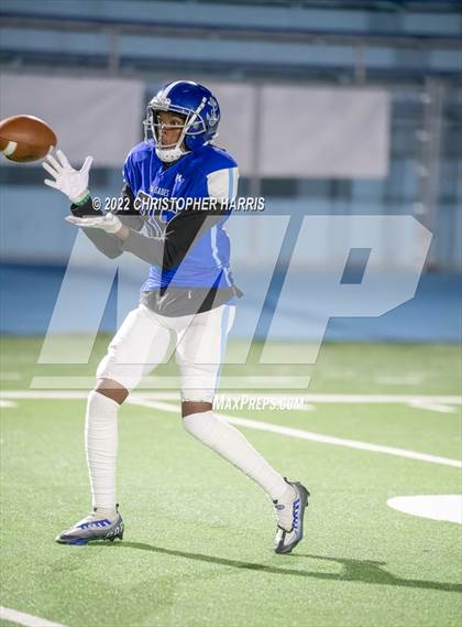 Thumbnail 2 in Narbonne vs. Palisades (CIF LAC Division 1 Semifinal) photogallery.