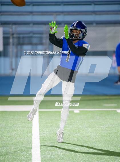 Thumbnail 1 in Narbonne vs. Palisades (CIF LAC Division 1 Semifinal) photogallery.