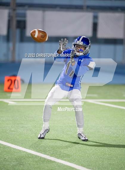 Thumbnail 1 in Narbonne vs. Palisades (CIF LAC Division 1 Semifinal) photogallery.