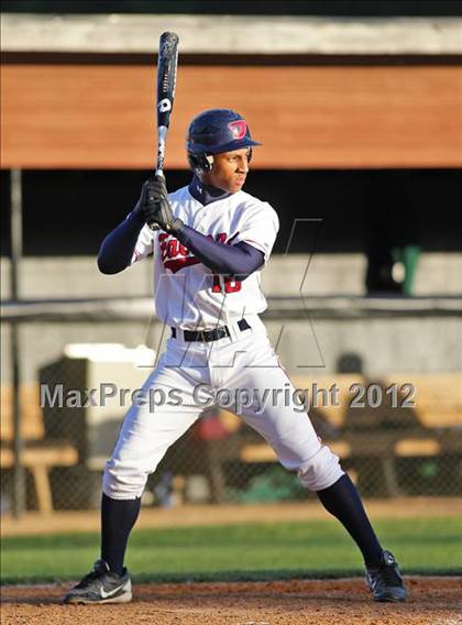 Thumbnail 3 in Enloe @ Jordan photogallery.