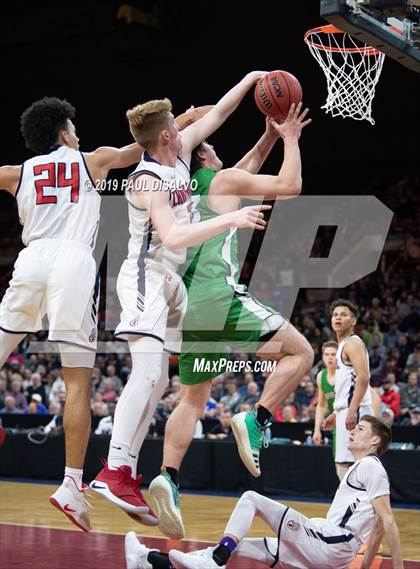 Thumbnail 1 in ThunderRidge vs. Chaparral (CHSAA 5A Final Four) photogallery.