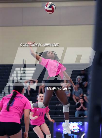 Thumbnail 1 in Montgomery @ College Station photogallery.