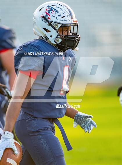 Thumbnail 1 in Goldsboro @ Terry Sanford (Homecoming game) photogallery.