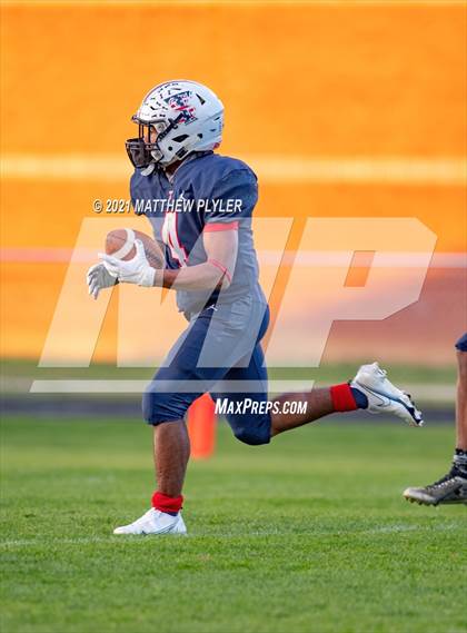 Thumbnail 2 in Goldsboro @ Terry Sanford (Homecoming game) photogallery.
