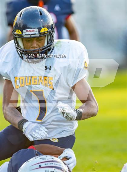 Thumbnail 3 in Goldsboro @ Terry Sanford (Homecoming game) photogallery.