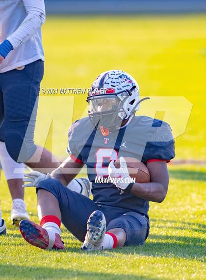 Thumbnail 3 in Goldsboro @ Terry Sanford (Homecoming game) photogallery.