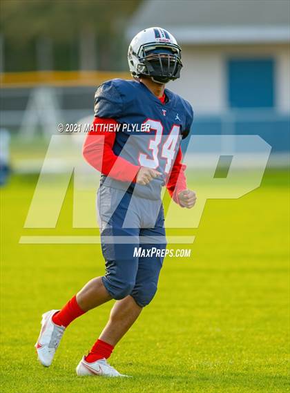 Thumbnail 3 in Goldsboro @ Terry Sanford (Homecoming game) photogallery.