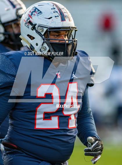 Thumbnail 2 in Goldsboro @ Terry Sanford (Homecoming game) photogallery.