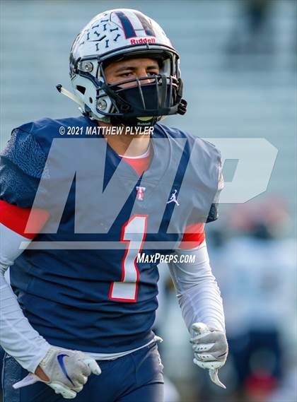 Thumbnail 3 in Goldsboro @ Terry Sanford (Homecoming game) photogallery.