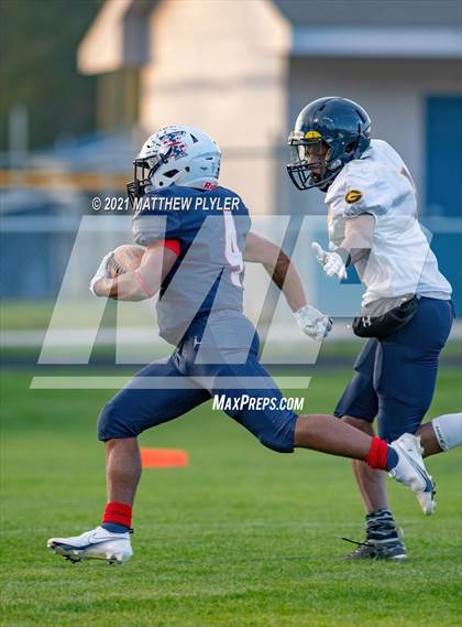 Thumbnail 3 in Goldsboro @ Terry Sanford (Homecoming game) photogallery.