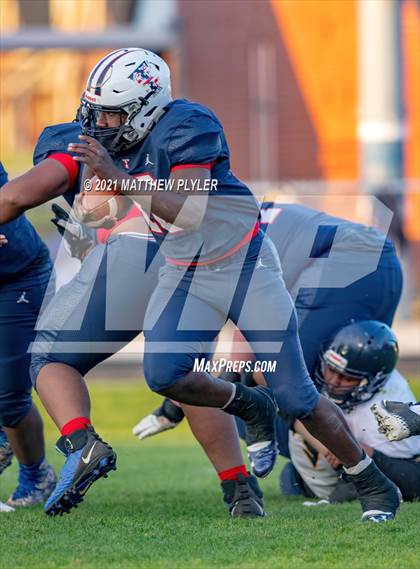 Thumbnail 3 in Goldsboro @ Terry Sanford (Homecoming game) photogallery.