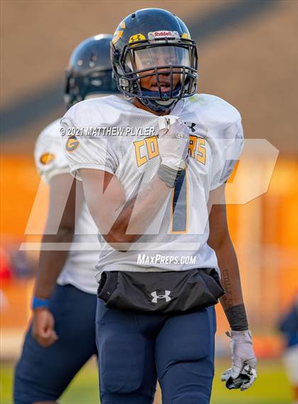 Thumbnail 3 in Goldsboro @ Terry Sanford (Homecoming game) photogallery.