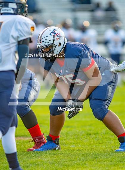 Thumbnail 3 in Goldsboro @ Terry Sanford (Homecoming game) photogallery.