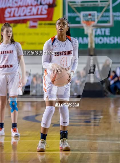 Thumbnail 3 in Lake Washington vs. Eastside Catholic (WIAA 3A Semifinal) photogallery.