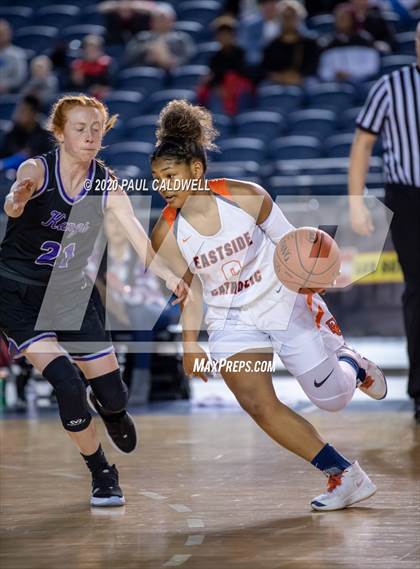 Thumbnail 3 in Lake Washington vs. Eastside Catholic (WIAA 3A Semifinal) photogallery.