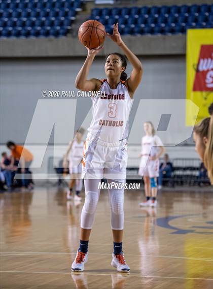 Thumbnail 3 in Lake Washington vs. Eastside Catholic (WIAA 3A Semifinal) photogallery.