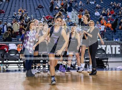 Thumbnail 3 in Lake Washington vs. Eastside Catholic (WIAA 3A Semifinal) photogallery.